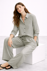 Gazzelle Linen Blend Pinstripe Co-ord Set – Sage | طقم منسق محتشم الإمارات