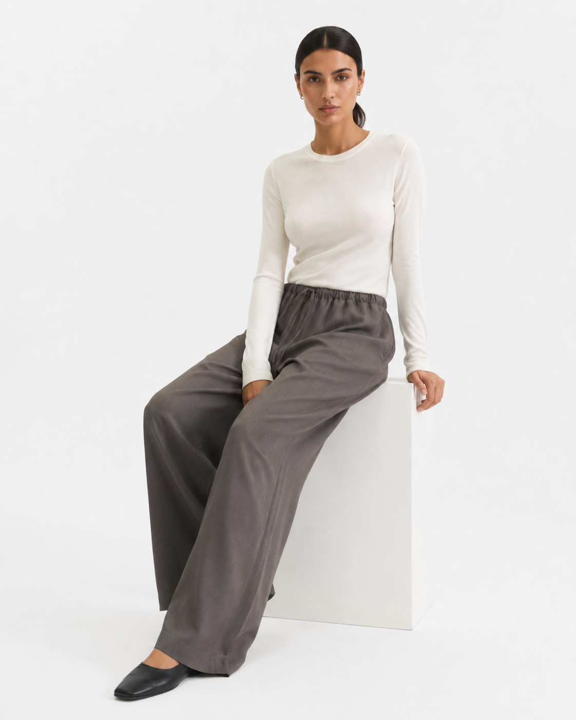Drawstring Wide-Leg Trouser — Ash Taupe