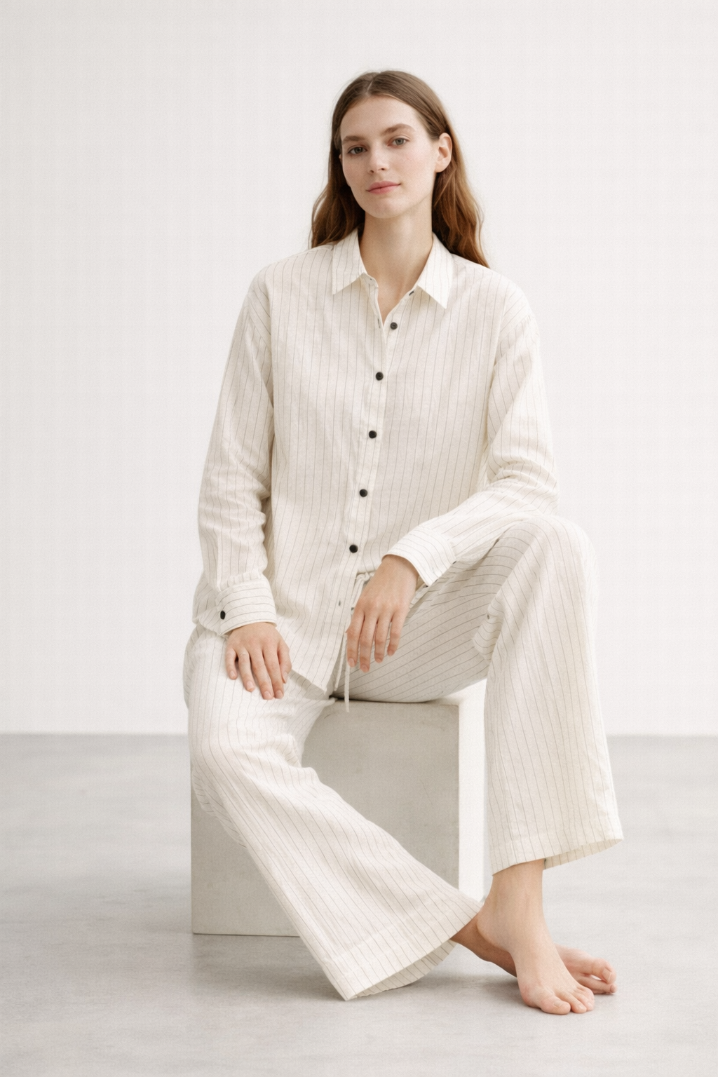 GAZZELLE | Women's Pinstripe Linen Co-Ord Set — Ivory | طقم منسق محتشم الإمارات